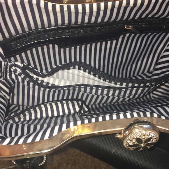 Brand New Cheetah purse - Picture 10 of 16